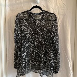 Chico's B/W  Long sleeve Polka Dot Sheer Blouse, size 1, button down front